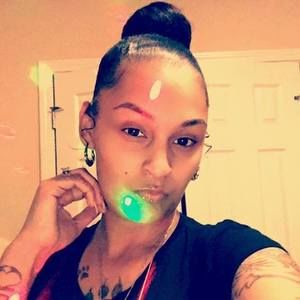 Meet your Posher, Bria